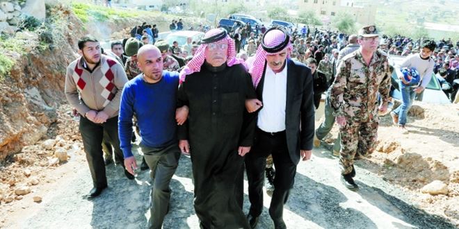 000_Nic6413775_700_457_c1