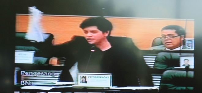 20150311hhla03_700_690_c1