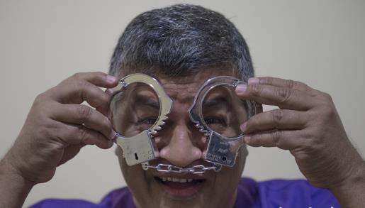 000_Hkg10168199_515_344