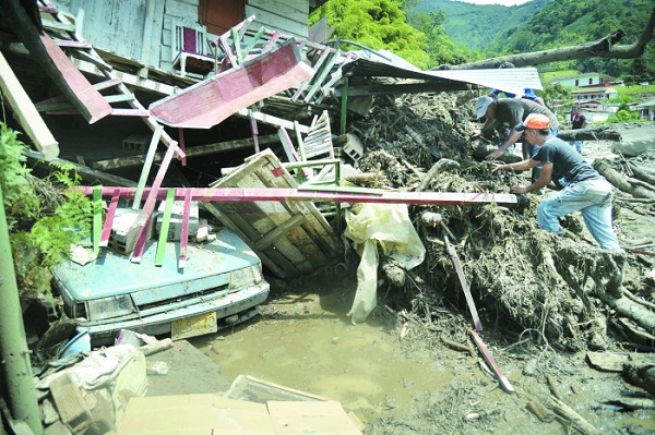 000_Mvd6685408_copy1_700_466_c1