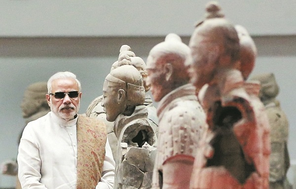 2015-05-14T070623Z_1221991142_GF10000094329_RTRMADP_3_CHINA-INDIA_700_447_c1