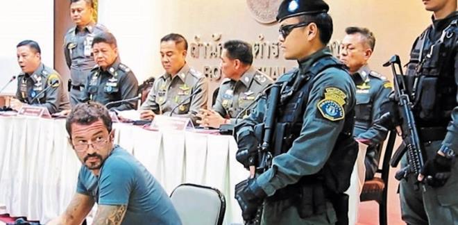 main_ax_1707_P2a_40p_ax_1_700_525_c1