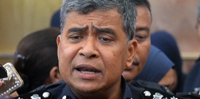 20150713HKS-b08_700_553_c1