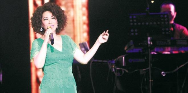 20151010hhla09_m_700_477_c1