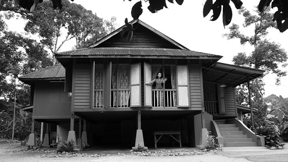 Return_to_Nostalgia_Still_2