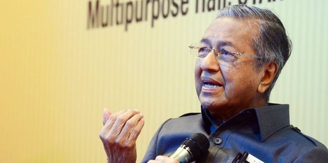 20150810HSTb12_700_565_c1