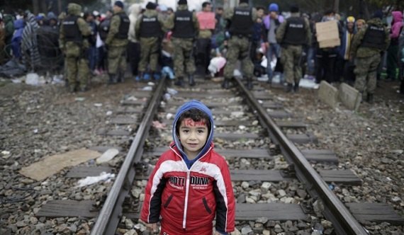 MIGRANT_700_461_c1