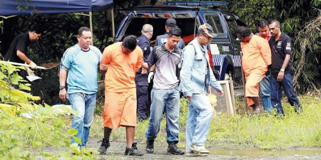 MMP0411FN2_700_496_c1