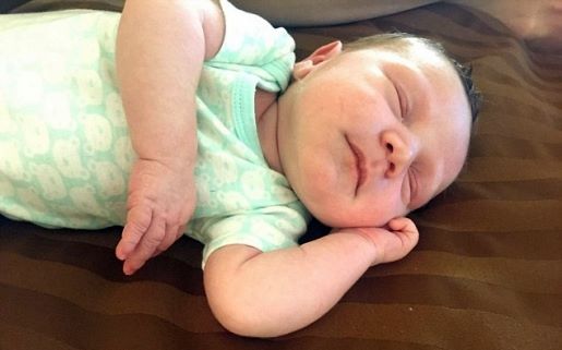 2F99CF5E00000578-3373602-image-a-28_1450992740341_515_370