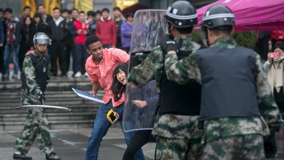 CHINA_BLACK_700_467_c1