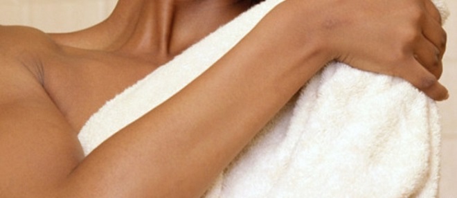 r-WOMAN-SHOWER-TOWEL-large570_700_304_c1