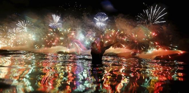 rio-fireworks-new-year-reuters-020116_700_437_c1