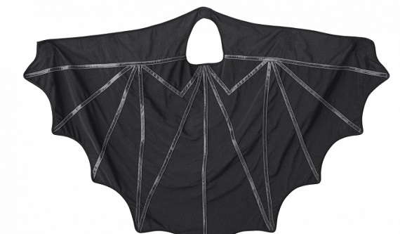 LATTJO_Bat_Cape_700_467_c1