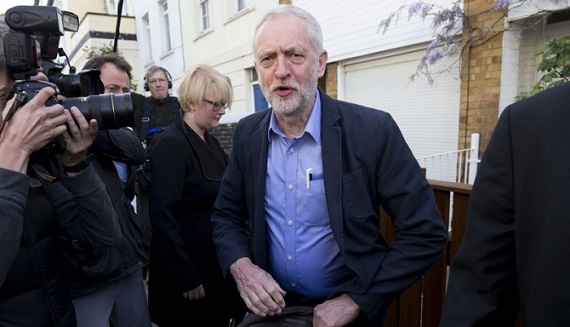 000_A96JJ_700_465_c1