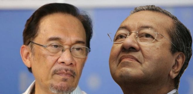 anwar-ibrahim3-270613_620_412_100_700_465_c1