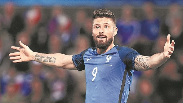 000_BJ4BK_700_395_c1