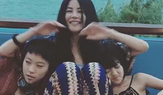 01bb912ceb063db_size256_w544_h494