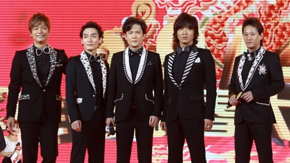 05684100000000_700_393_c1