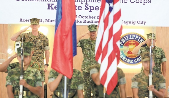 2016-10-04T040207Z_1392178180_S1BEUEYTULAA_RTRMADP_3_PHILIPPINES-USA-EXERCISES_700_523_c1