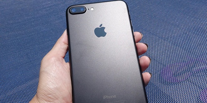 apple_iphone_7_plus_rear