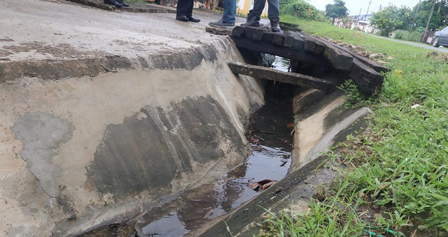 br253b