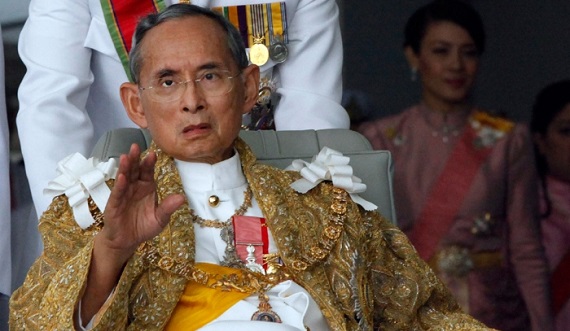 thailand-king-bhumibol_700_467_c1