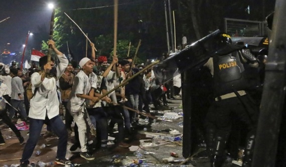 bknint-20161104104822061-1104_17011_001_01b_700_500_c1