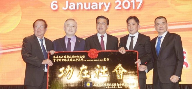 5f3ca87f-daf9-4b7a-a138-229f1e2f1b44_700_497_c1