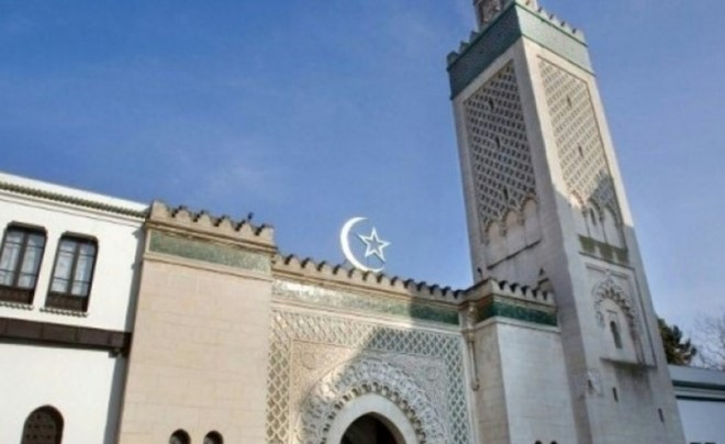 bknint-20170423055937180-0423_17011_001_01b_700_500_c1