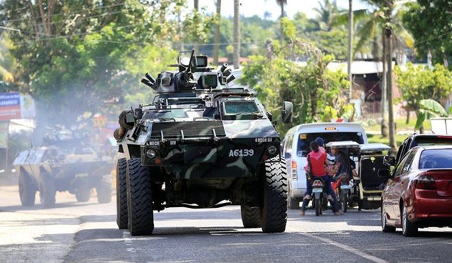 菲政府军反攻IS 至少44人死亡