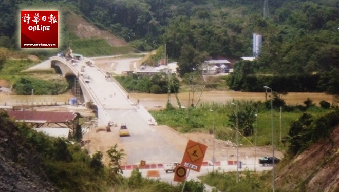 卡迪巴斯大桥未通车 逸桑道路崎岖车难行