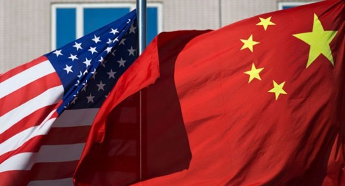 130329_us_china_flags_ap_605
