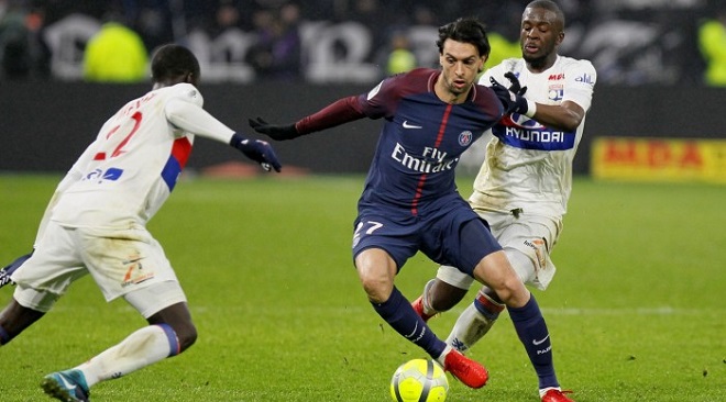 2018-01-21T215844Z_1692942477_RC1832EDA0E0_RTRMADP_3_SOCCER-FRANCE-LYO-PSG