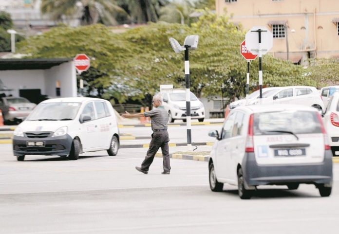 201804140331170578838644