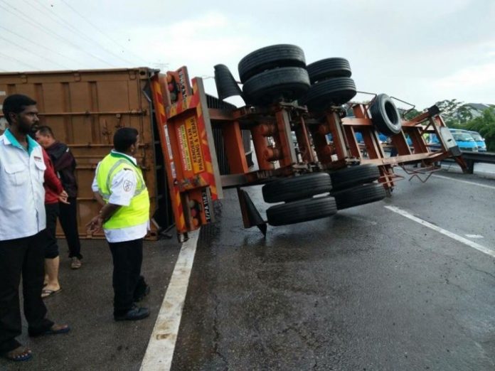 WhatsApp_Image_2018-05-19_at_12.10.47_PM