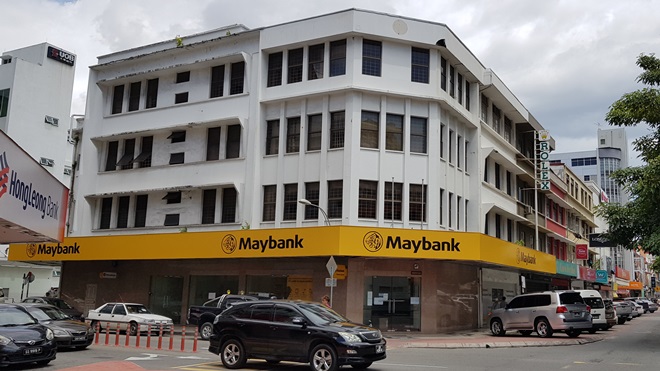maybank (1)