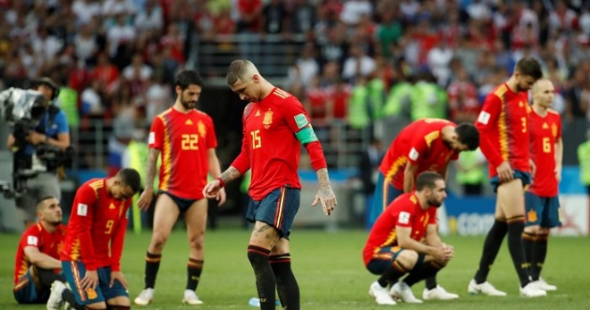 2018-07-01T164401Z-1951994025-RC144BA56400-RTRMADP-3-SOCCER-WORLDCUP-ESP-RUS