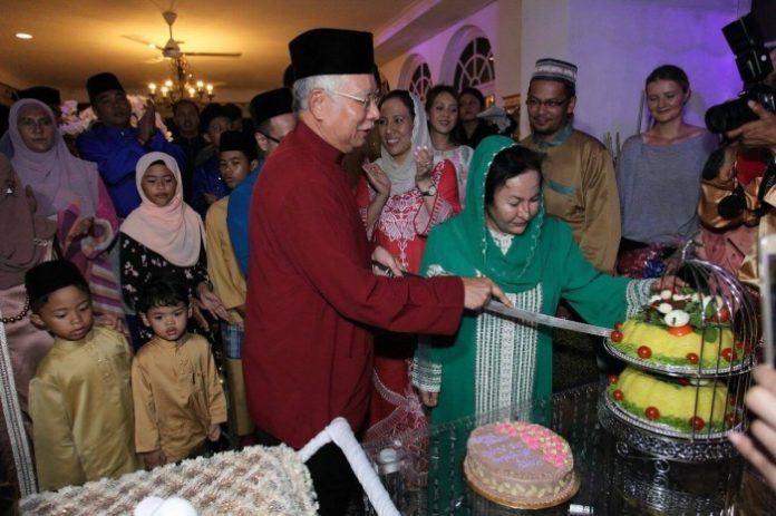 37578304_10155477298365952_2285655116734267392_o