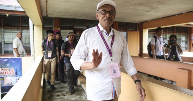 anwar_ibrahim_pd1310e