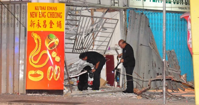 f18e0247-5733-40c7-947f-5fc10ea48d22