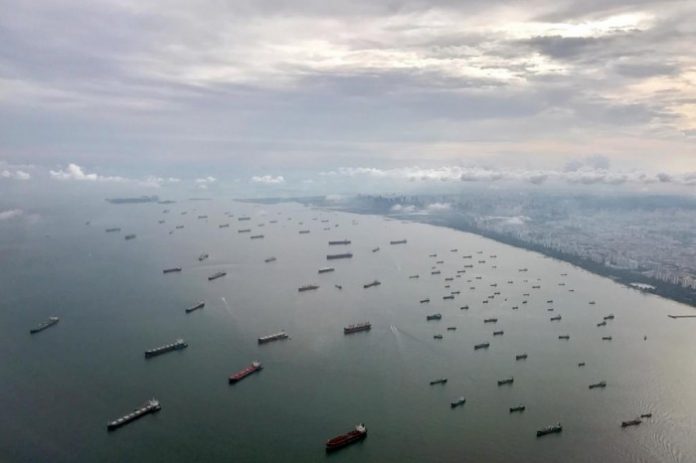 singapore_ship_0312s