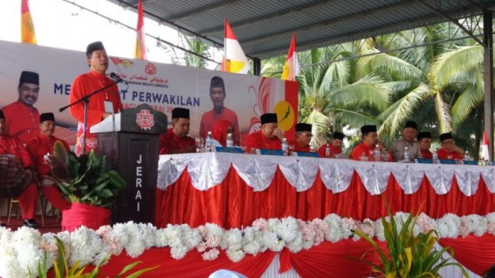 149e58991fff5d1219cce49cb6c6bf81