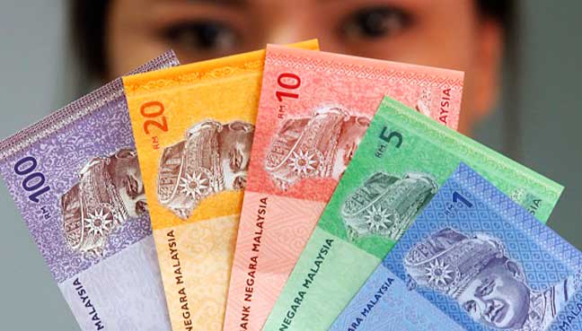 ringgit-malaysia-woman-show