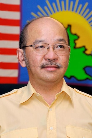 Yong Teck Lee