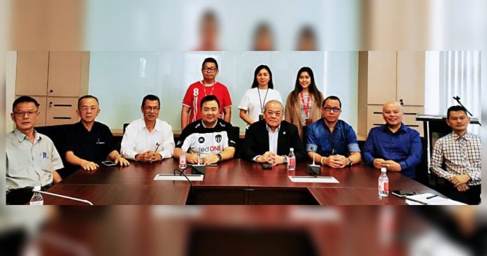 e61e3201-bbf2-4c93-b254-3031e7a741d7