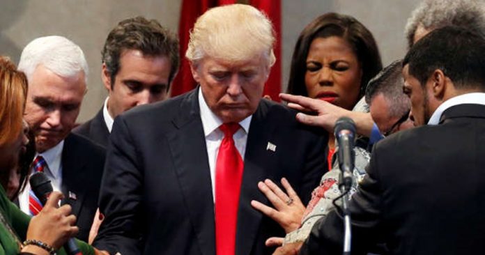 Donald-Trump-Jonathan-Ernst