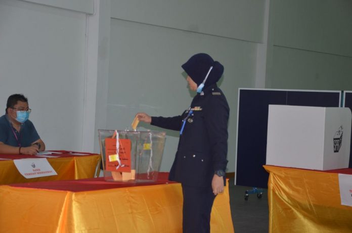 9927ea92-72f8-45e7-9906-d32aa0532c68