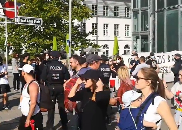 bkn-20200921000018360-0921_00912_001_01p