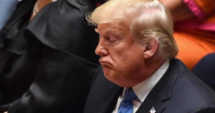 trump-laughter-un