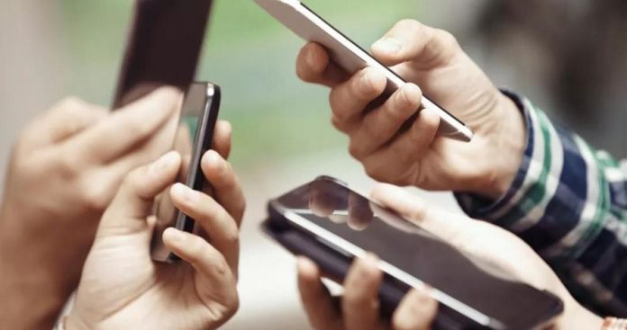 1541205274531_419_1076x721